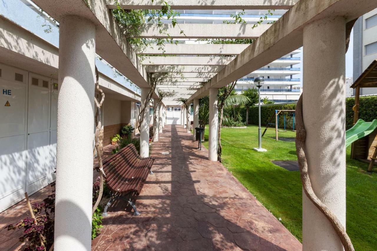Coralina Apartment กันดิอา ภายนอก รูปภาพ