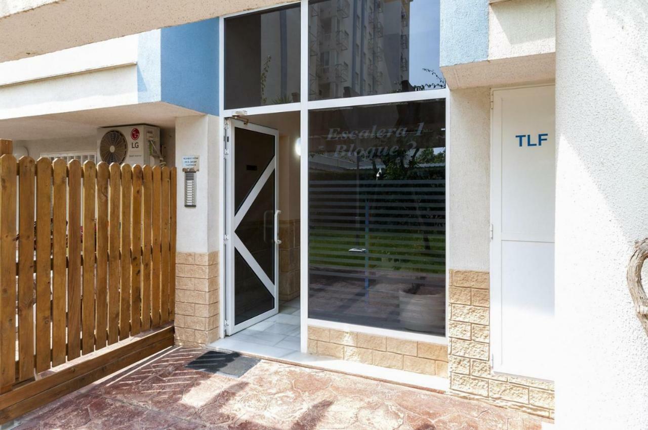 Coralina Apartment กันดิอา ภายนอก รูปภาพ